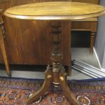 586 4038 PEDESTAL TABLE